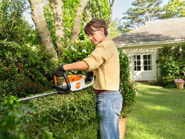 Кусторез аккумуляторный STIHL HSA 60 SET (HA060113548)