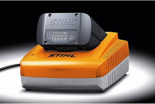 Зарядний пристрій STIHL AL 500 (48504305700)