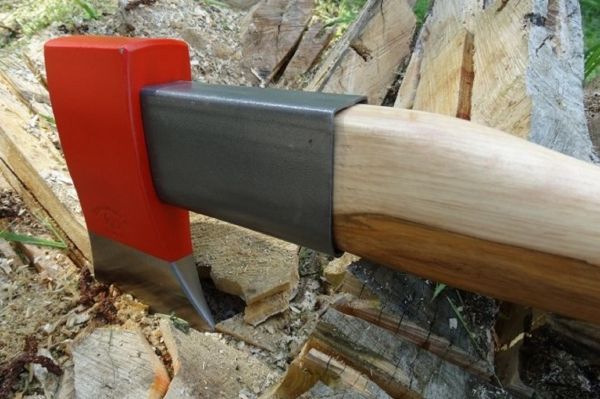 Колун STIHL AX 28 CS із захисною гільзою 2,8 кг (00008812014)