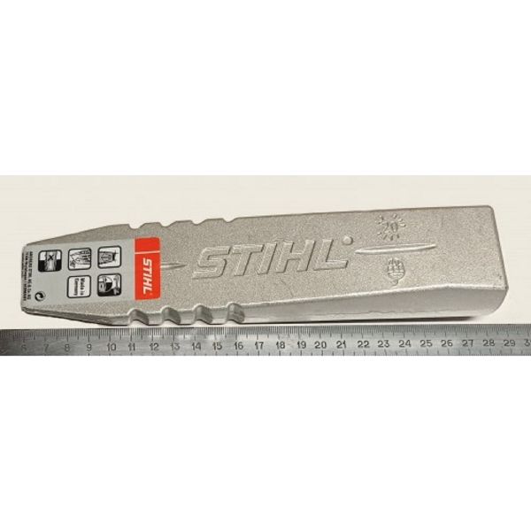 Клин валковий алюмінієвий STIHL 600 г (00008812222)