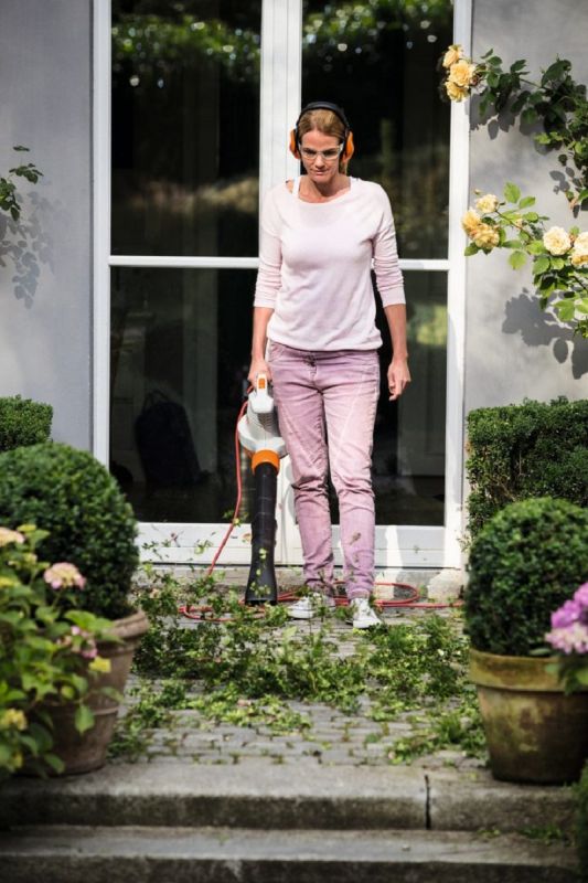 Садовий пилосос STIHL BGE 71 (48110111542)