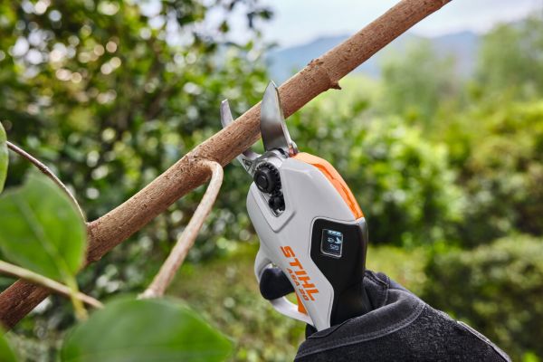 Секатор акумуляторний STIHL ASA 20 (VA050116200)