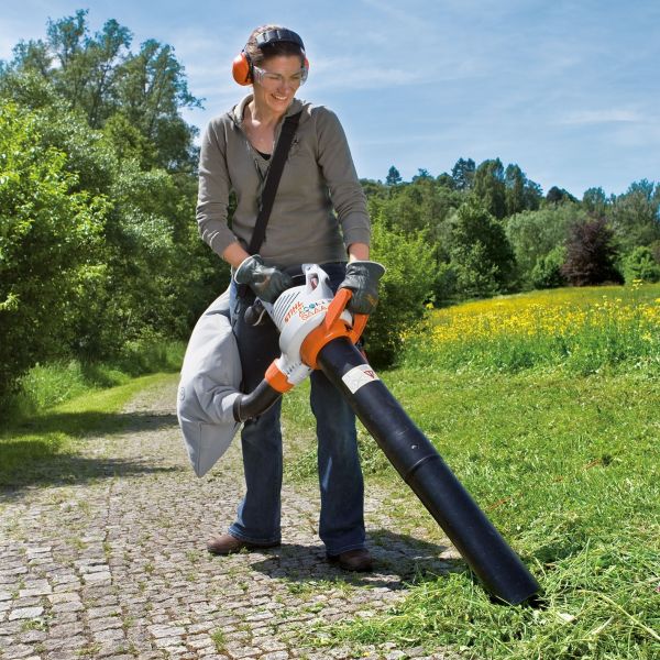Повітродув-пилосос електричний STIHL SHE 81 (48110110839)