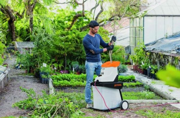 Садовый измельчитель электрический STIHL GHE 140 L (60130111150)