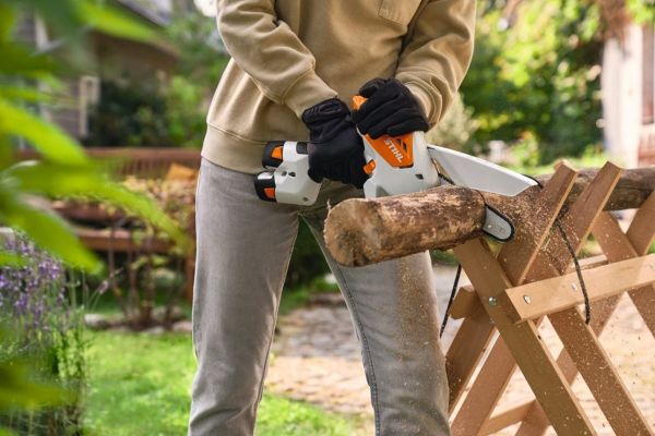 Акумуляторна пилка міні STIHL GTA 30 SET (GA050116918)