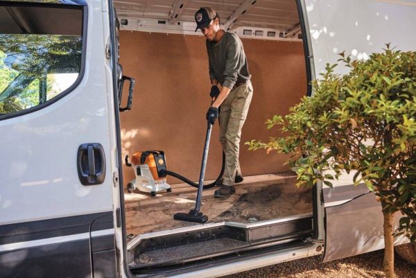 Акумуляторний пилосос STIHL SEA 100 L (SA040117311)