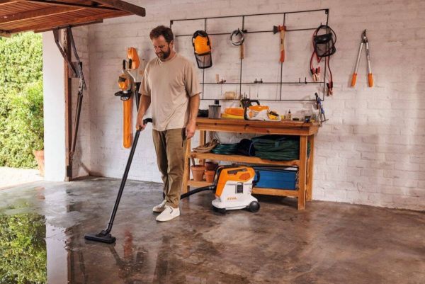 Акумуляторний пилосос STIHL SEA 60 (SA040117301)