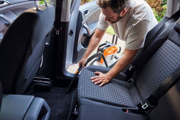 Акумуляторний пилосос STIHL SEA 60 (SA040117301)