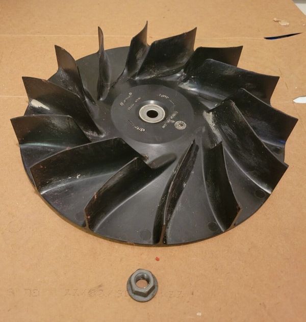 Крильчатка вентилятора STIHL 42447003406