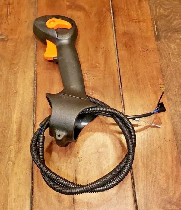 Рукоятка керування з пусковим тросиком STIHL 42447904903