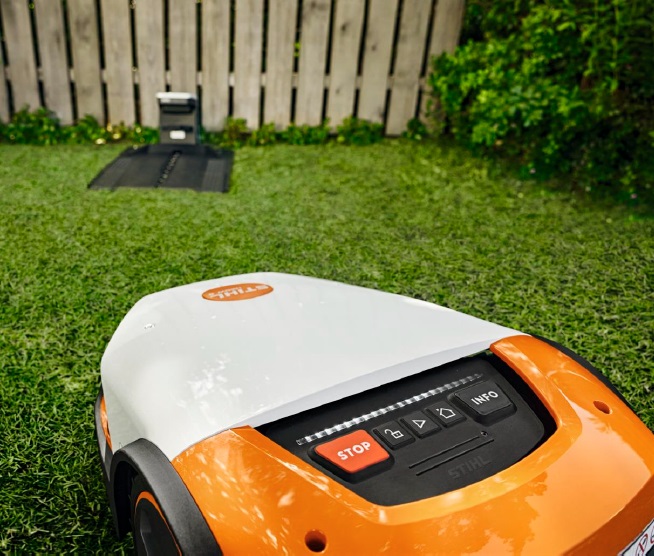 Шлях на базову станцію STIHL iMOW